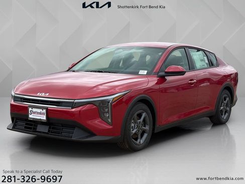 New 2026 Kia K4 FWD image 1