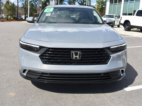 New 2026 Honda Accord Touring image 4