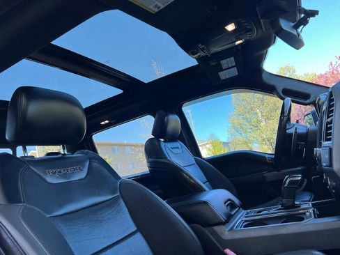 Used 2019 Ford F150 Raptor w/ Equipment Group 802A Luxury image 25