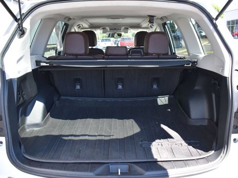 Used 2018 Subaru Forester 2.5i Touring w/ Popular Package #2 AWD/4WD image 22