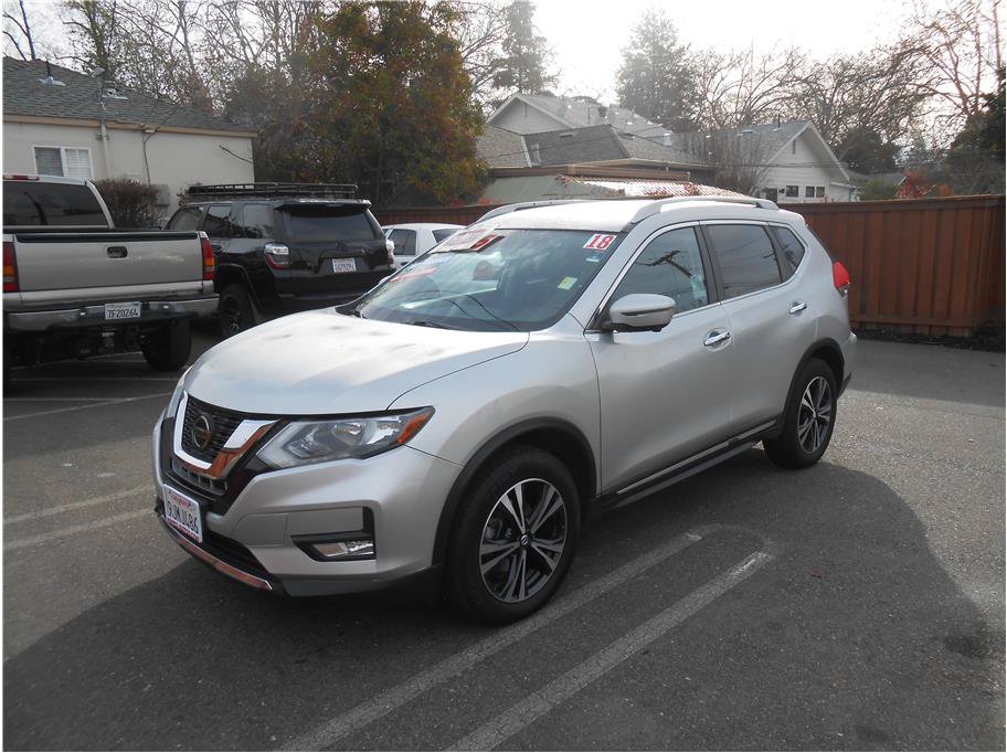 Used 2018 Nissan Rogue SL AWD/4WD image 1