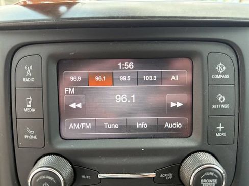Used 2021 RAM 1500 Big Horn AWD/4WD image 18