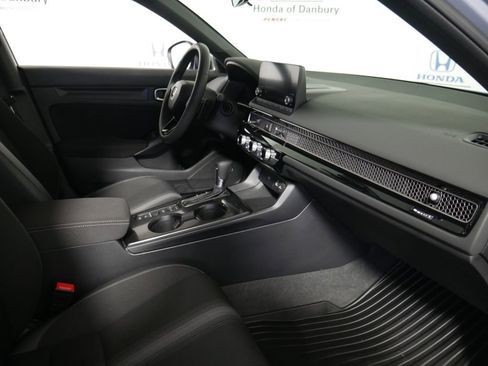 Used 2023 Honda Civic Sport image 7