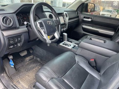 Used 2019 Toyota Tundra SR5 w/ SR5 Upgrade Package image 5