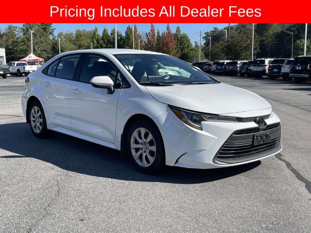 Used 2024 Toyota Corolla LE FWD image 7