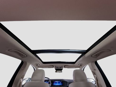 Certified 2025 Mercedes-Benz GLE 350 4MATIC image 23