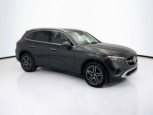 Certified 2026 Mercedes-Benz GLC 300 image 3