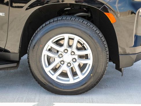 Used 2023 Chevrolet Tahoe LT w/ Luxury Package RWD image 10