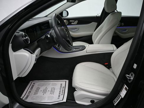 Used 2023 Mercedes-Benz E 350 4MATIC Sedan image 9
