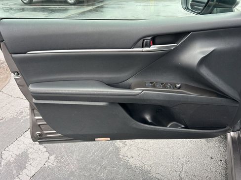 Used 2024 Toyota Camry XSE image 3