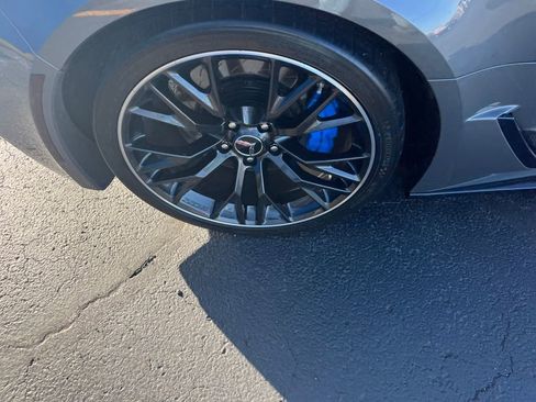 Used 2015 Chevrolet Corvette Z06 w/ 3LZ Preferred Equipment Group image 28