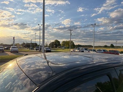 Used 2017 Toyota Tundra 1794 Edition image 2