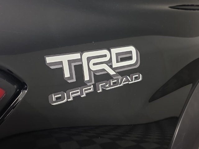 Used 2024 Toyota Tacoma TRD Off-Road w/ TRD Off Road Upgrade Package AWD/4WD image 12