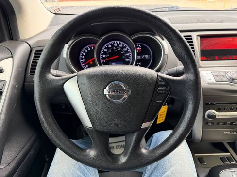 Used 2012 Nissan Murano S FWD image 16