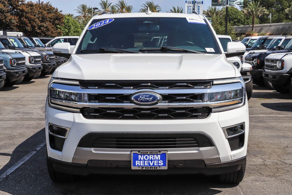 Certified 2024 Ford Expedition Max Limited AWD/4WD image 2