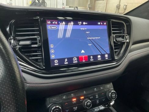 Used 2022 Dodge Durango R/T AWD/4WD image 12