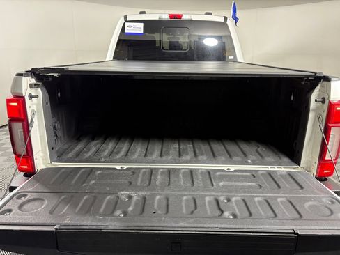 Certified 2021 Ford F250 Lariat AWD/4WD image 30