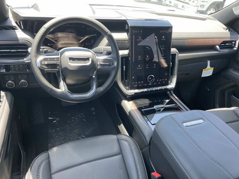 New 2026 GMC Yukon Denali AWD/4WD image 9