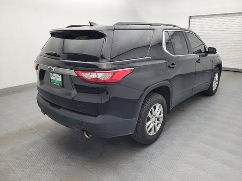 Used 2019 Chevrolet Traverse LT w/ LPO, Blackout Package AWD/4WD image 9