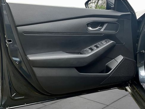 Used 2025 Honda Accord LX image 33