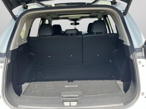 New 2026 Nissan Rogue Platinum w/ Platinum Premium Package AWD/4WD image 10
