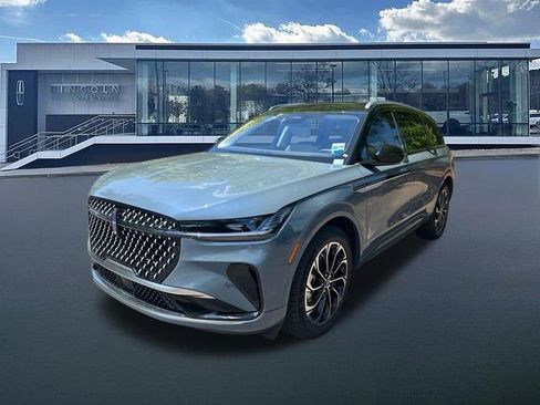 New 2026 Lincoln Nautilus Reserve AWD/4WD image 3