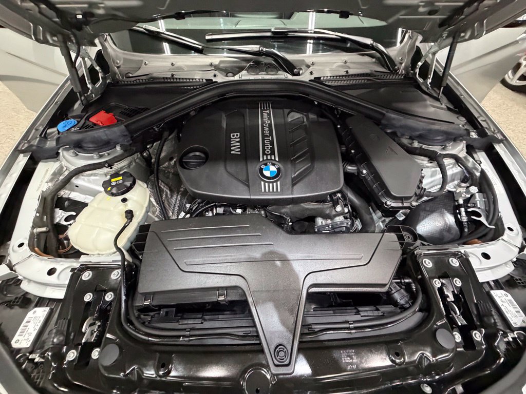 Used 2018 BMW 328d xDrive Sedan AWD/4WD image 41