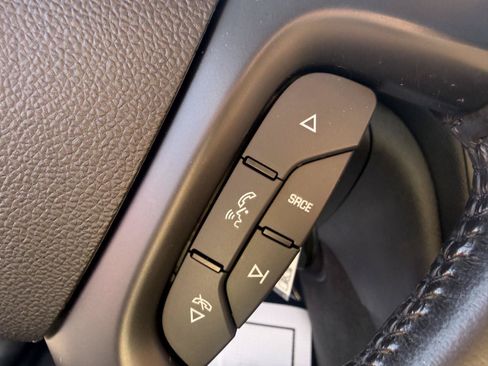 Used 2013 Buick Enclave Leather FWD image 12
