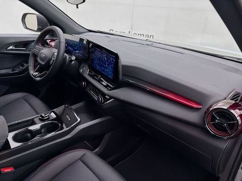 New 2026 Chevrolet Equinox RS FWD image 31