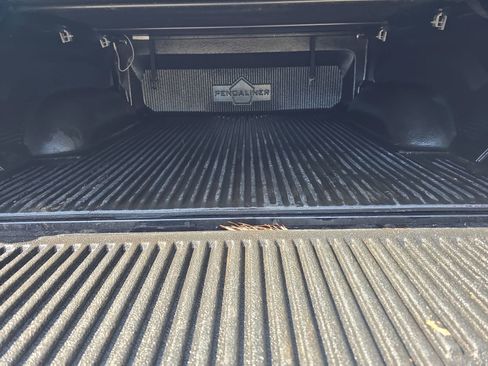 Used 2017 RAM 1500 Express w/ Express Value Package image 14