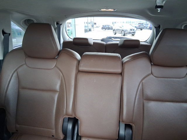 Used 2020 Acura MDX w/ Technology Package AWD/4WD image 19
