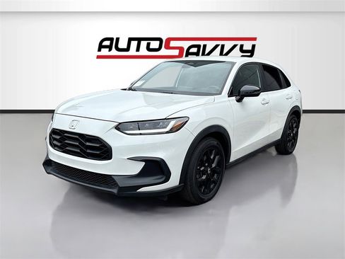 Used 2024 Honda HR-V Sport image 3