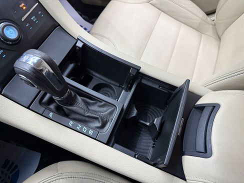 Used 2015 Ford Taurus SEL w/ Equipment Group 201A image 18