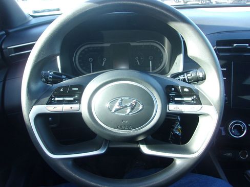 Used 2023 Hyundai Santa Cruz SE image 19