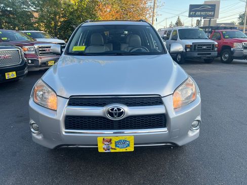Used 2012 Toyota RAV4 Limited image 9