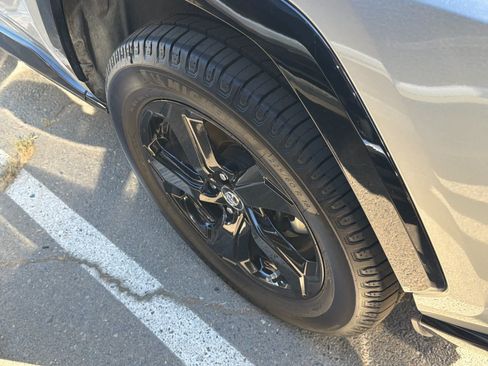 Used 2019 Toyota RAV4 XSE w/ XSE Weather Package AWD/4WD image 12