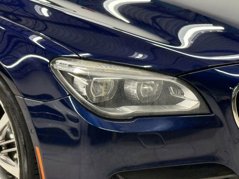 Used 2015 BMW 750Li w/ M Sport Edition RWD image 6
