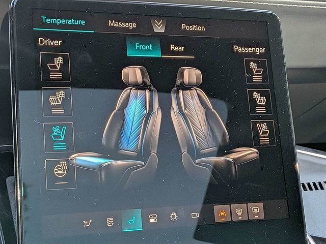New 2026 Cadillac Escalade IQ Sport 2 w/ LPO, ONYX Package AWD/4WD image 26