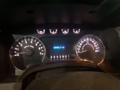 Used 2012 Ford F150 XLT w/ Max Trailer Tow Pkg image 9