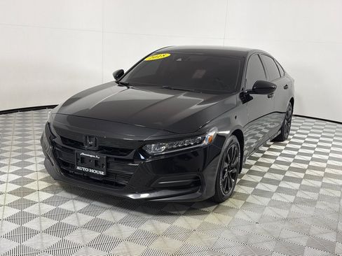 Used 2018 Honda Accord LX image 7