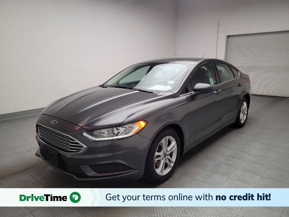 Used 2018 Ford Fusion SE w/ Fusion SE Technology Package FWD image 1