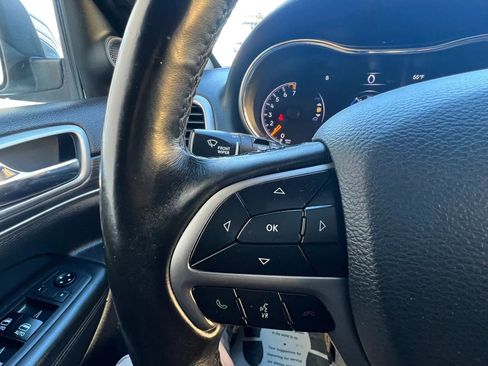 Used 2019 Jeep Grand Cherokee Limited image 19