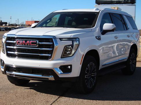 New 2026 GMC Yukon Elevation image 3