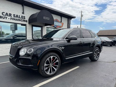 Used 2020 Bentley Bentayga AWD/4WD image 3