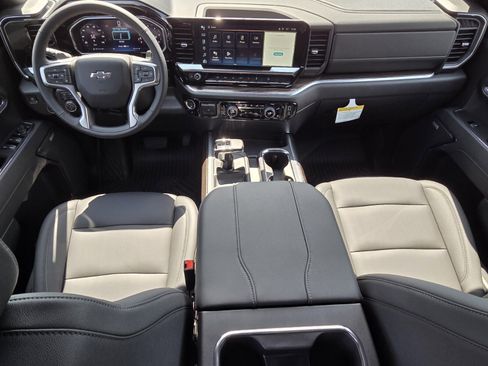 New 2026 Chevrolet Silverado 1500 LT Trail Boss w/ LT Trail Boss Premium Package AWD/4WD image 7