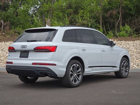 Certified 2025 Audi Q7 2.0T Premium Plus w/ Premium Plus Package AWD/4WD image 25