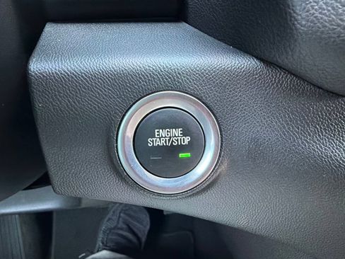 Used 2024 GMC Terrain AT4 w/ Tech Package AWD/4WD image 25