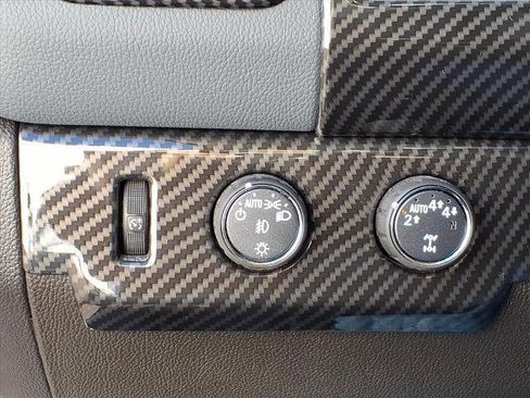 Used 2022 Chevrolet Colorado Z71 image 43