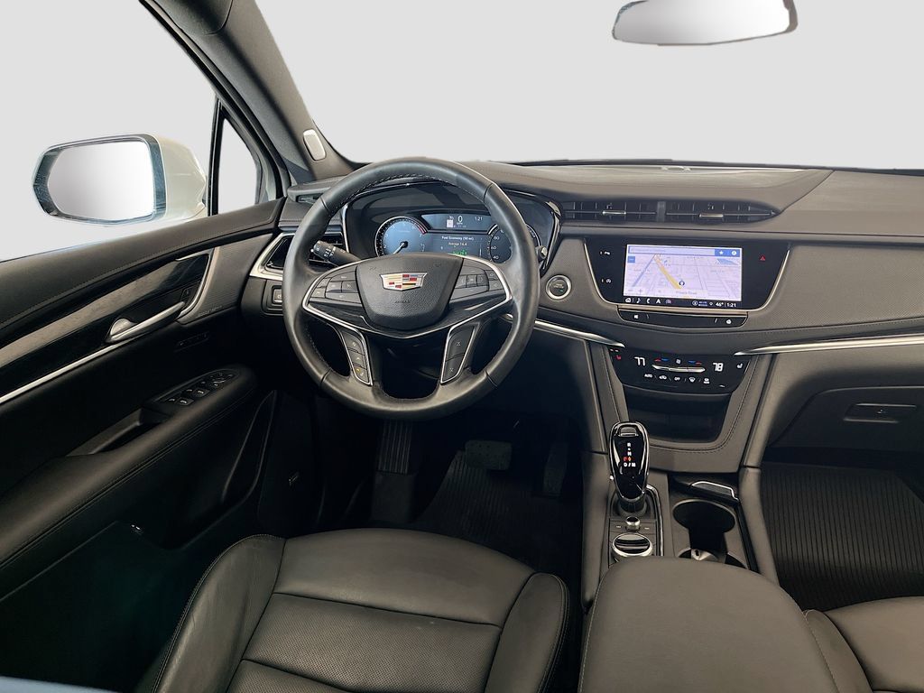 Used 2024 Cadillac XT5 Premium Luxury w/ LPO, Floor Liner Package AWD/4WD image 24