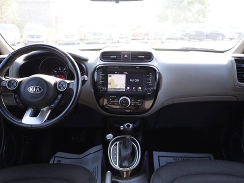 Used 2018 Kia Soul + w/ Audio Package image 14